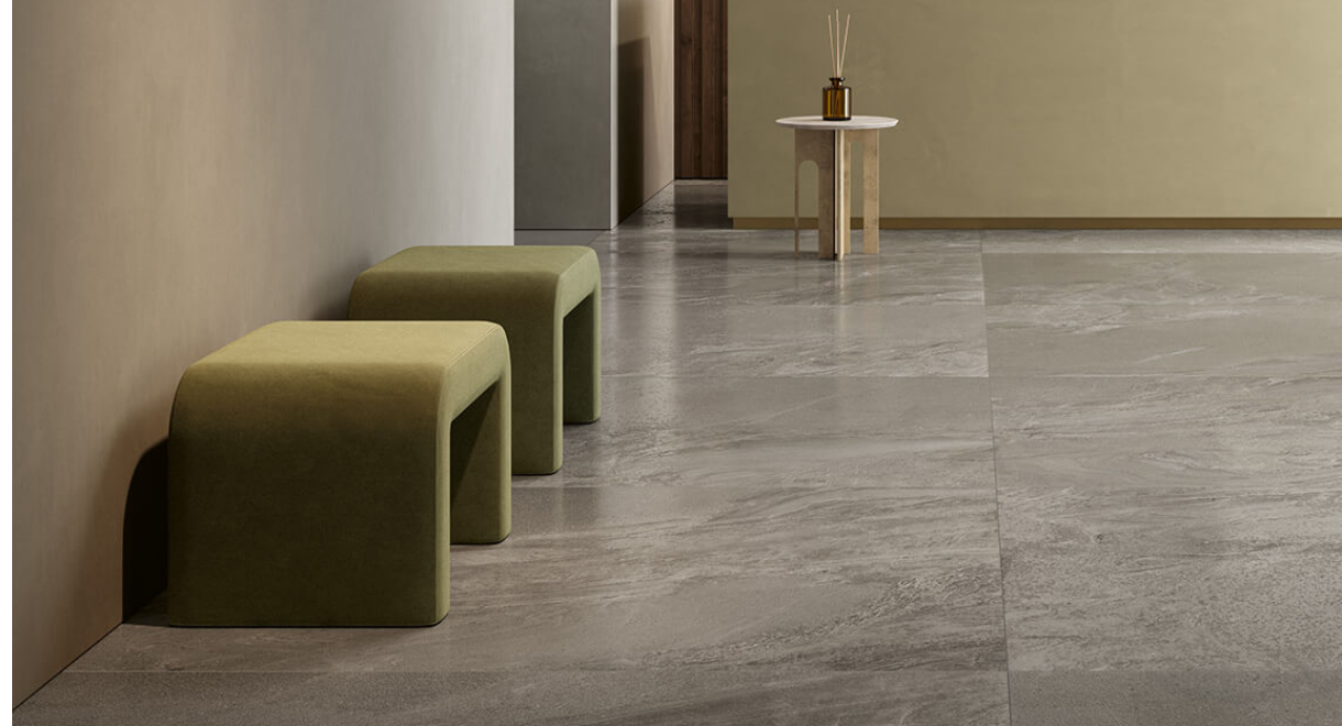 pavimento-gres-porcellanato-lucido_Ceramiche-Coem_Fluida_Graphite-75x1497-1